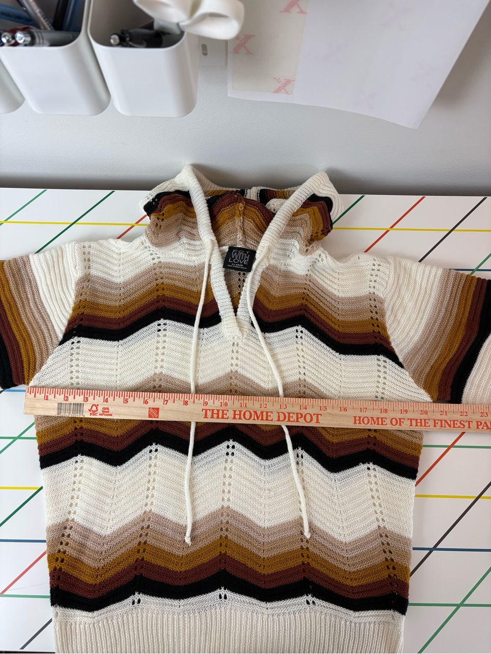 FCT With Love Chevron Striped Hooded Sweater XL Good Condition Boho VSCO Beach - Picture 8 of 11